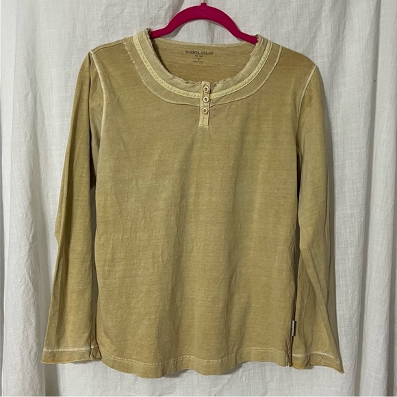 Woolrich Women's Medium Henley Top Long Sleeve buttery yellow color - Picture 1 of 5